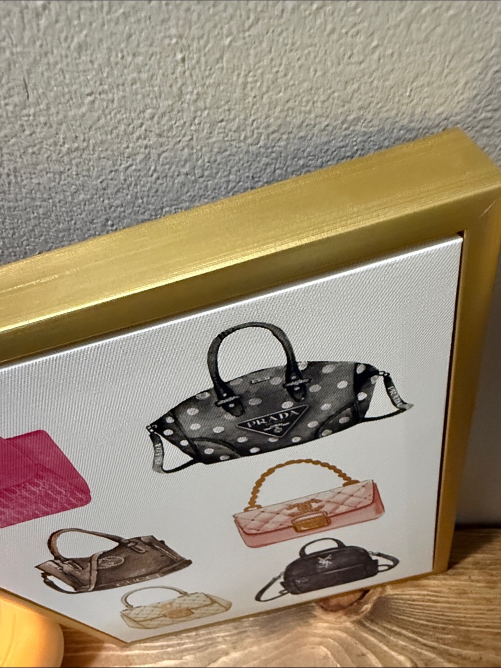 Luxury Licensed Art Frame Pink Quilted Top-Handle Bags Print - NWOT - Picture 6 of 6
